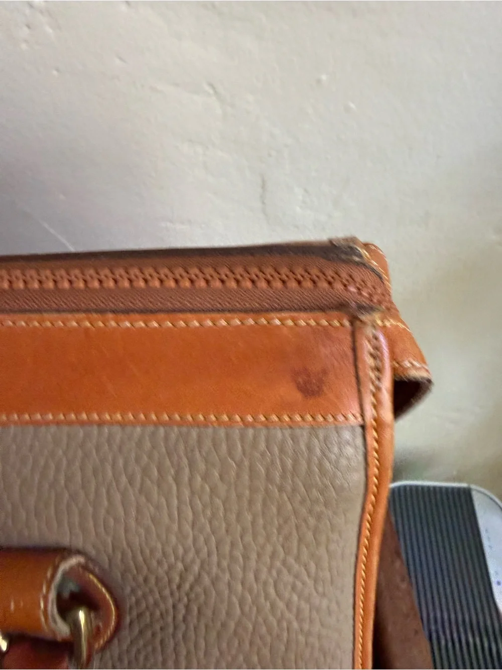 Dooney & Bourke vintage 90s All Weather leather satchel